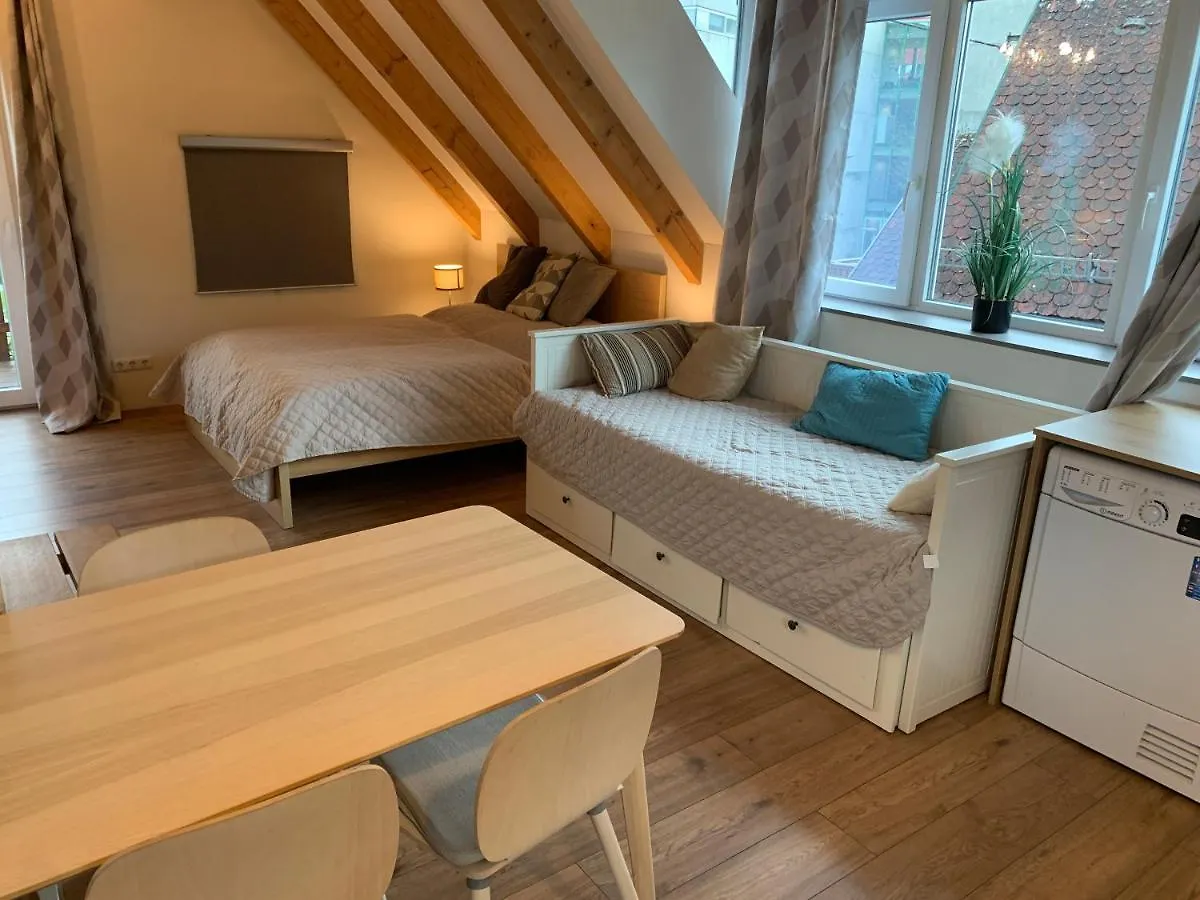 Book-A-Room Salzburg Apartment 5-6-7-8 0*,  النمسا
